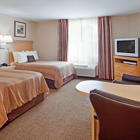 Candlewood Suites Junction City - Ft. Riley By Ihg Екстериор снимка