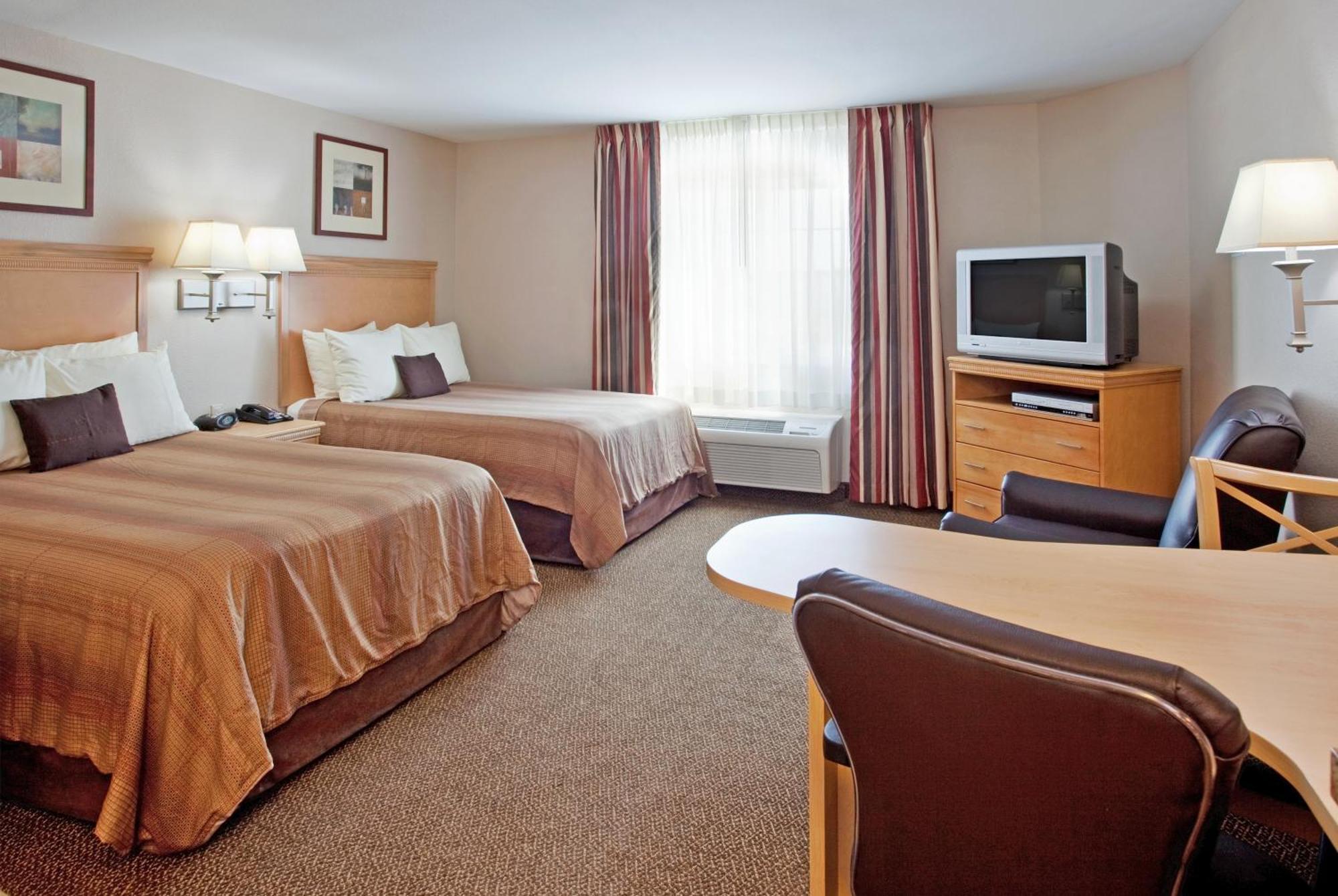 Candlewood Suites Junction City - Ft. Riley By Ihg Екстериор снимка
